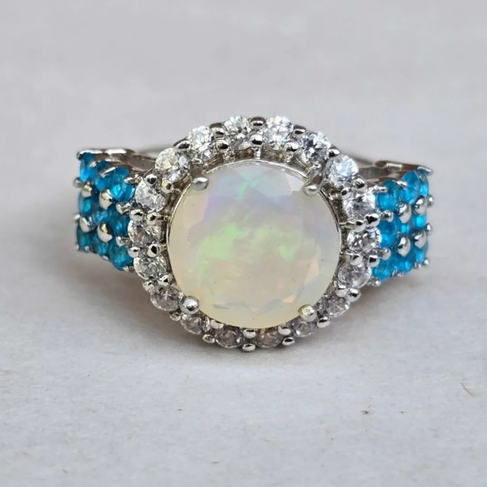 NWOT Fine Estate Designer signed Genuine Opal & Blue Kyanite Gemstone Ring